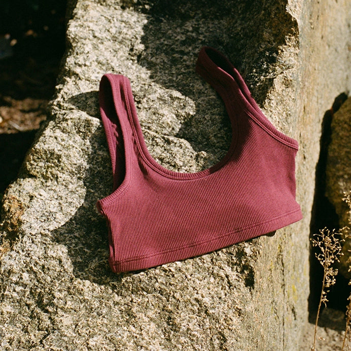 Nille Bra | wine red