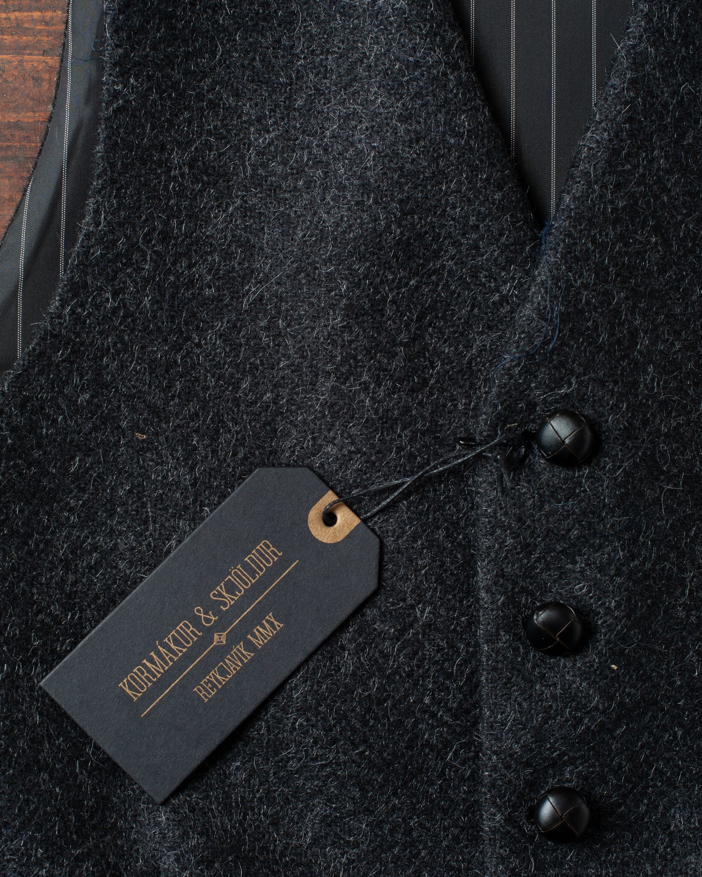 Islandsk Skjöldur tweed vest| Sort