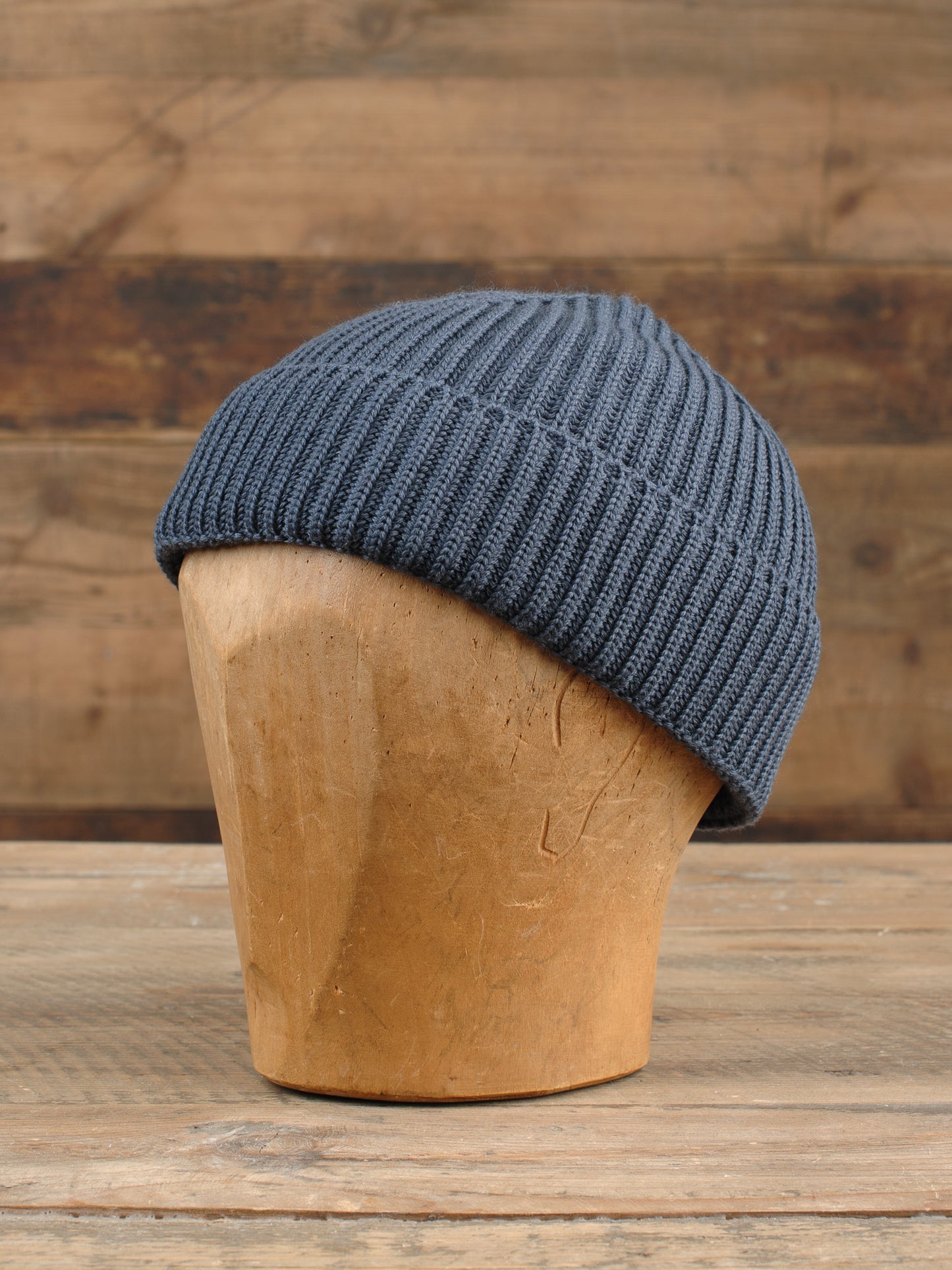 Fender hue | shadow blue