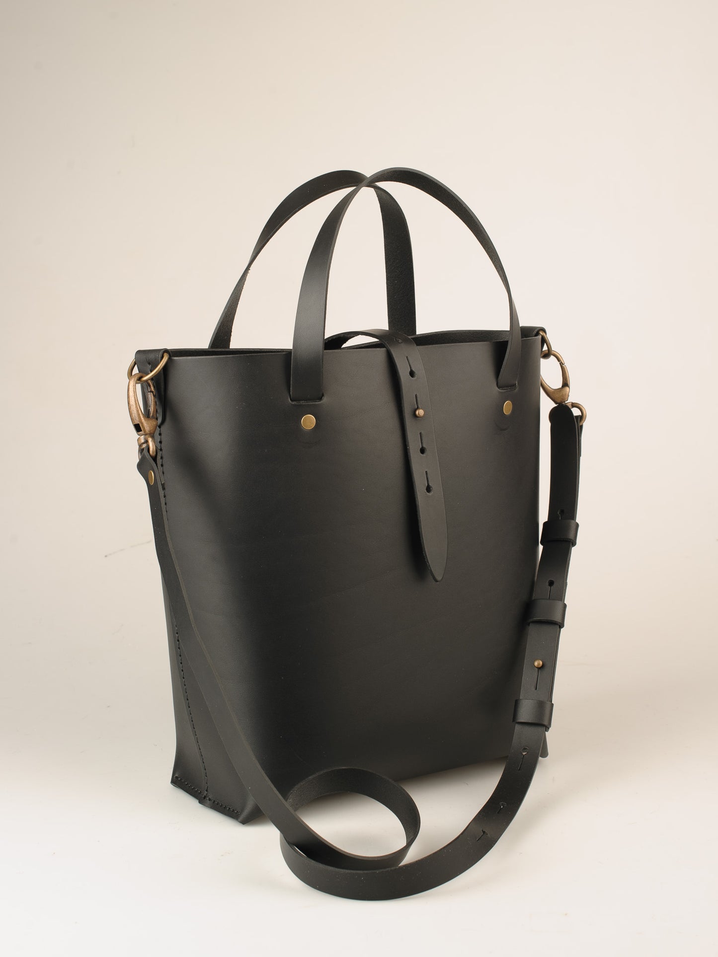 Shopper Small | sort - m. skulderrem